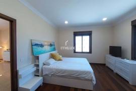 LUXURY VILLA IN SANLÚCAR LA MAYOR