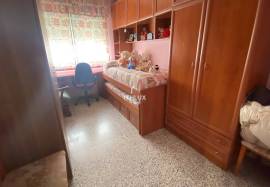 Spacious apartment in Mérida with terrace, garage and storage room – Ready to move into