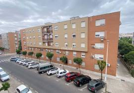 Spacious apartment in Mérida with terrace, garage and storage room – Ready to move into