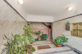 For rent T2 90M2 in Massamá