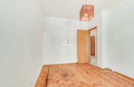 For rent T2 90M2 in Massamá