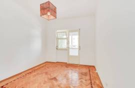 For rent T2 90M2 in Massamá