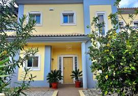 Long-Term Rent: Charming 2-Bedroom Townhouse  with shared swimming pool in Almancil