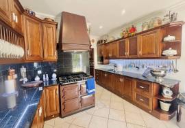Beautiful 3 + 1 -bedroom villa with breathtaking views over the countryside and sea view in São Brás de Alportel