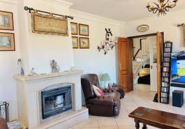 Beautiful 3 + 1 -bedroom villa with breathtaking views over the countryside and sea view in São Brás de Alportel
