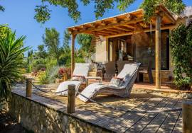 2 Bedroom newly renovated semi detached quinta with splash pool in the Ria Formosa nature park.