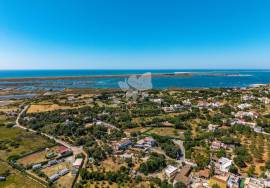 2 Bedroom newly renovated semi detached quinta with splash pool in the Ria Formosa nature park.