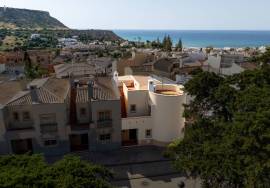 Perfect Location with Sea Views