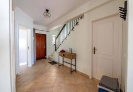 Perfect Location with Sea Views