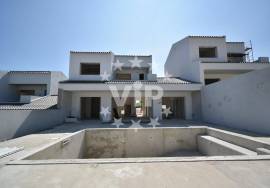 BOLIQUEIME - PATÃ - 3 BEDROOM TOWNHOUSE  WITH PRIVATE POOL