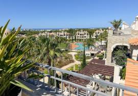 Exceptional 2-Bedroom Penthouse with Private Rooftop Terrace in Pine Hills, Vilamoura