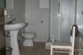 Excellent 4 Bed House & Separate Apartment for Sale In Arezzo Tuscany