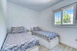 Luxury 3 Bed Townhouse For Sale in Nueva Andalucia, Marbella Costa Del