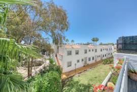 Luxury 3 Bed Townhouse For Sale in Nueva Andalucia, Marbella Costa Del