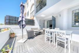 Luxury 3 Bed Townhouse For Sale in Nueva Andalucia, Marbella Costa Del