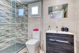 Luxury 3 Bed Townhouse For Sale in Nueva Andalucia, Marbella Costa Del