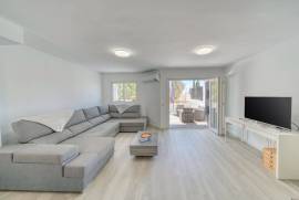 Luxury 3 Bed Townhouse For Sale in Nueva Andalucia, Marbella Costa Del