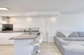 Luxury 3 Bed Townhouse For Sale in Nueva Andalucia, Marbella Costa Del