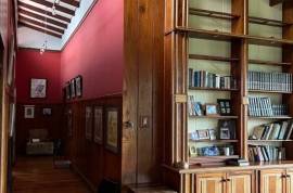 Excellent 7 Bed House For Sale in Escazu Costa