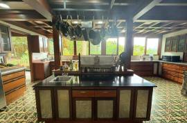 Excellent 7 Bed House For Sale in Escazu Costa