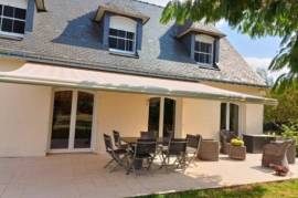 Houses for sale - 7 rooms - 141 m2 - GUILLAC - (56800)