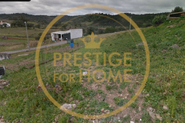 Land in the village of Tavilhao, near Ameixial