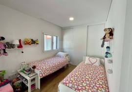 2 bedroom villa with attic in Famões