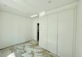 4 bedroom villa in Apelação with swimming pool