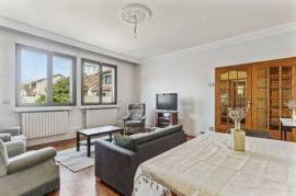 Maison de 4 chambres à Alfortville : Tranquillité et accès facile à Paris