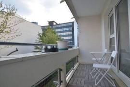 2-room flat La Defense (RER A,Metro L1)