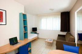 Serris - Furnished 1-BR apartment can accomodate up to 5 people