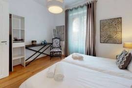 Cozy and Convenient: Mamray 2-BR Apartment on 6 rue de la Solidarité
