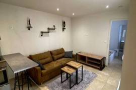Clichy : Cute & quiet flat