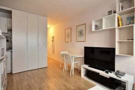 Perfect and nice apartment - great view!