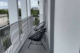 Spacious flat in Clichy