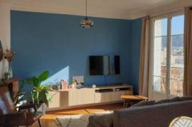Courbevoie, appartement lumineux,calme, transport.
