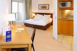 Massy - Lovely 1-BR apartment with Indoor Pool near Paris