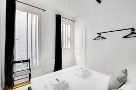 40m² Ground Floor Apartment: Urban Comfort at Your Fingertips!