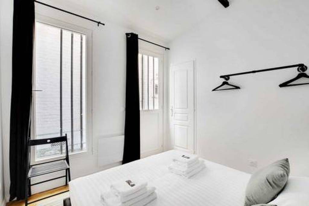 40m² Ground Floor Apartment: Urban Comfort at Your Fingertips!