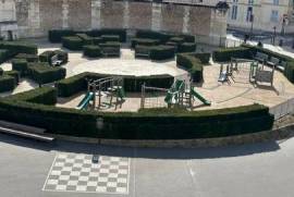 View on the Versailles Palace - Paris 15min