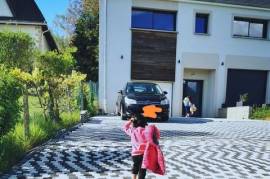 Large, quiet house in Chanteloup-les-Vignes