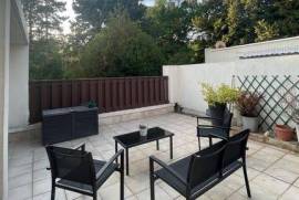 4p apartment with a spacious terrace
