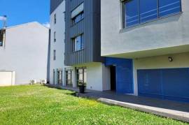 Sale office with an area of 124.3m2 in BRIVE LA GAILLARDE