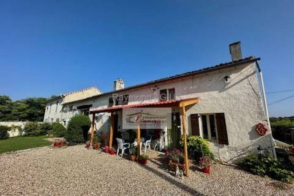 Charmantes Doppelhaus mit Charakter 6 Schlafzimmer