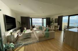 Stunning 3 bedroom apartment in Quay 31, Gibraltar