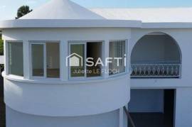 Appartement T3 d’exception – 103 m² – Dernier étage – Saint-François