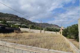 Two plots of land of 510m2 each in Achlia.