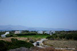 Plaka Naxos/ house of 140 m2 with sea view and 1 acre plot