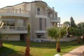 Villa for sale Agia Paraskevi (Vasilika)