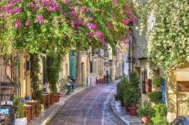 Studio For sale in Athens Greece